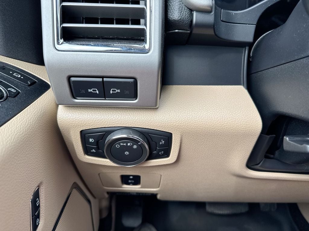 2017 Ford F-250SD Lariat