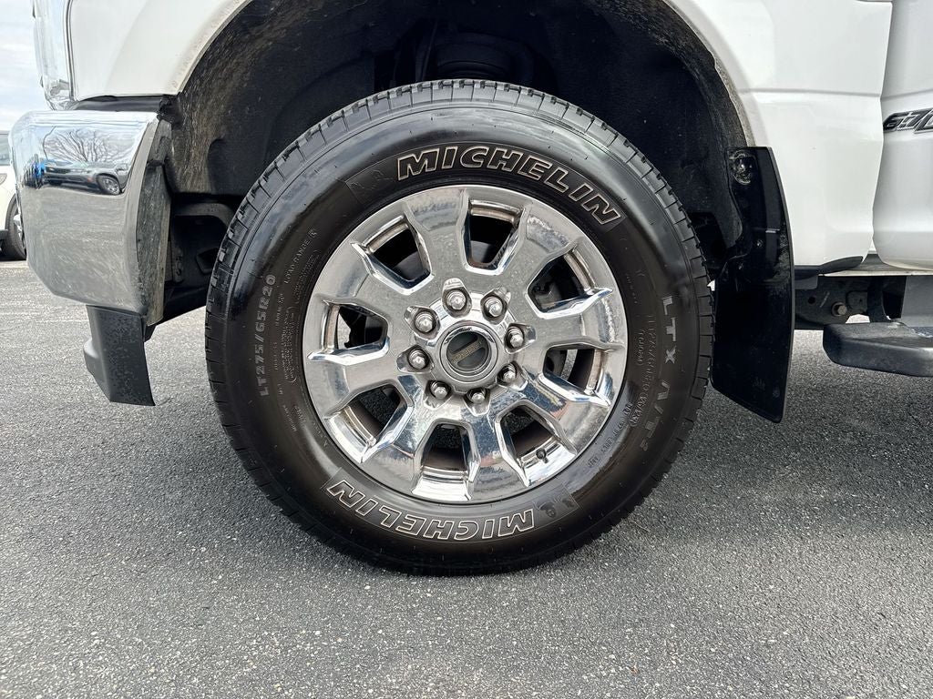 2017 Ford F-250SD Lariat