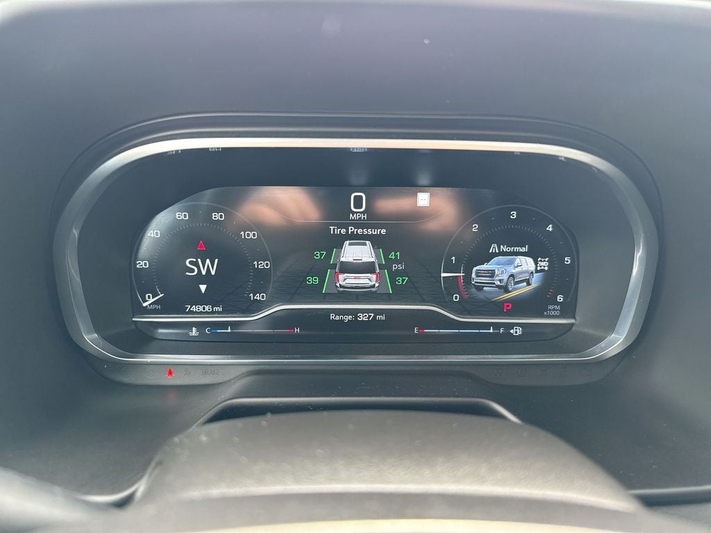 2023 GMC Yukon XL AT4