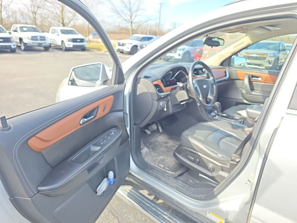2017 Chevrolet Traverse LT