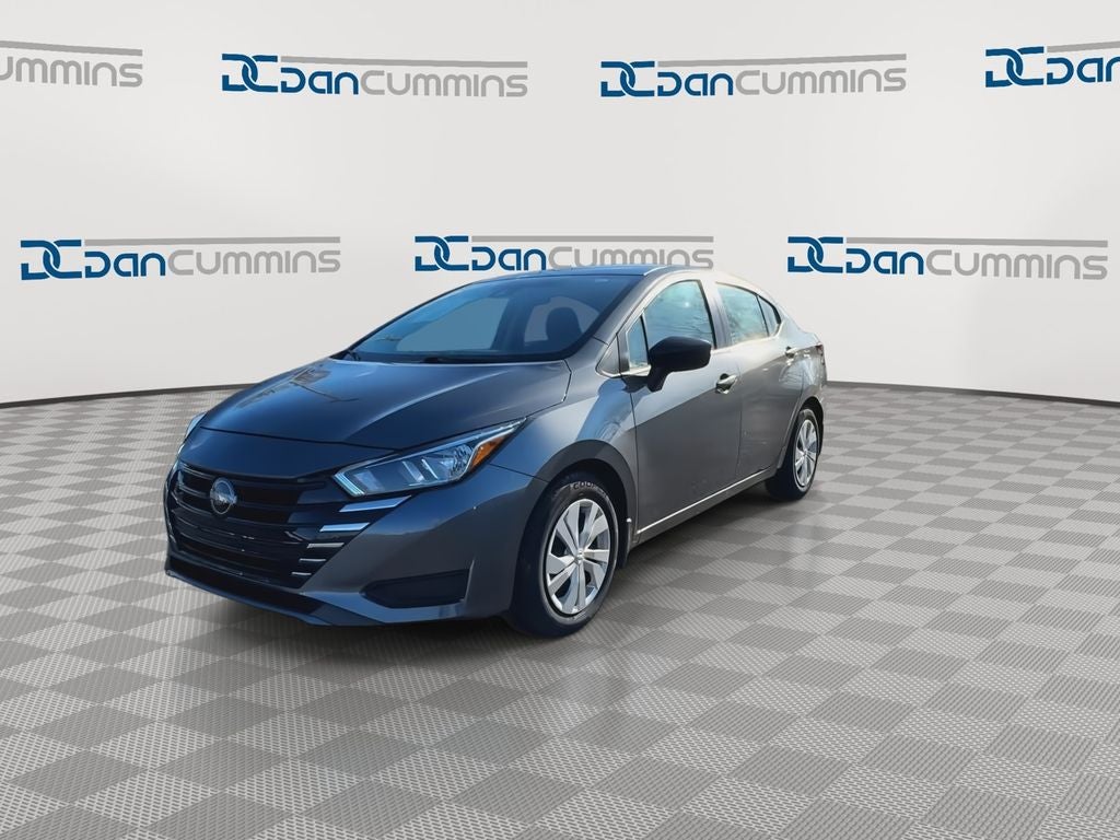 2024 Nissan Versa 1.6 S