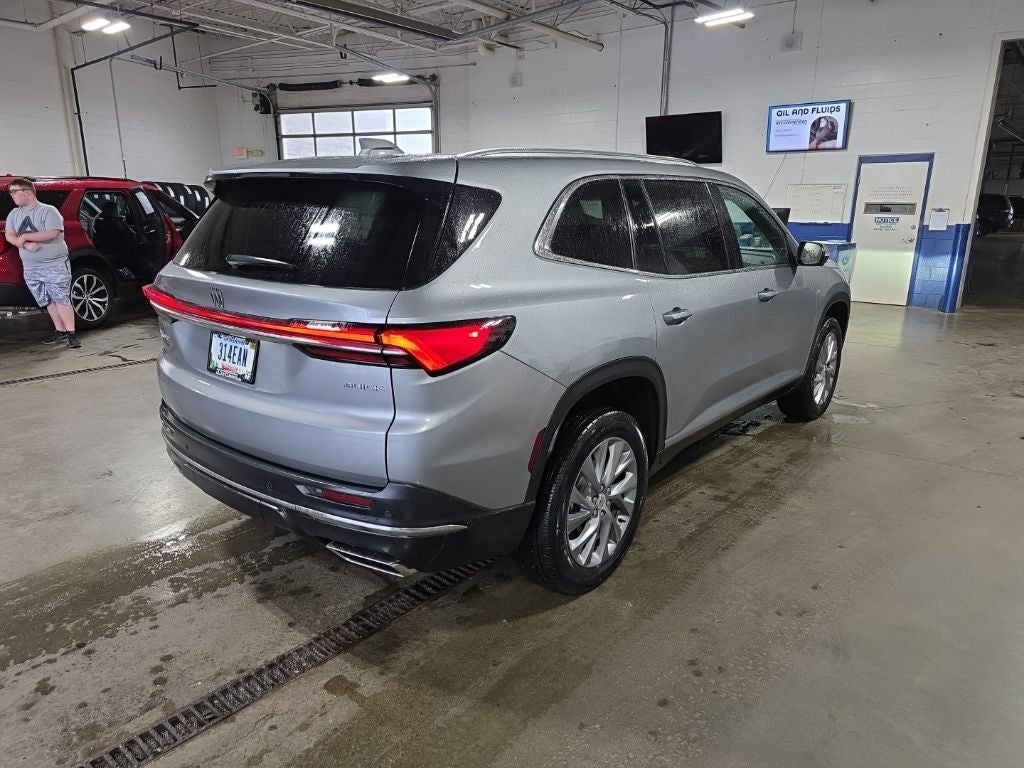 2025 Buick Enclave Preferred