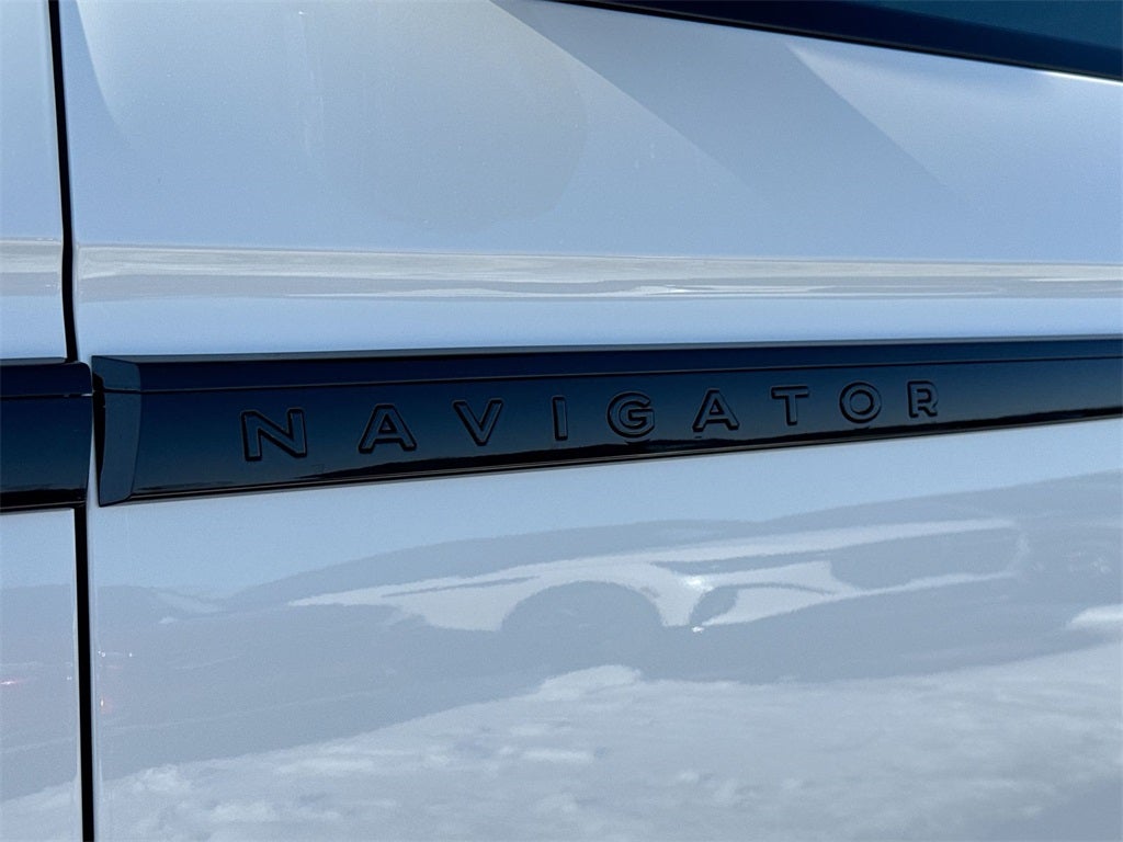 2026 Lincoln Navigator L Reserve