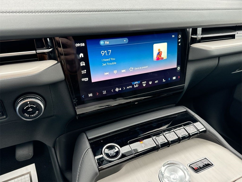 2025 Lincoln Navigator L Reserve