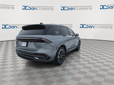 2024 Lincoln Nautilus Reserve