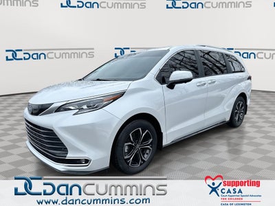 2025 Toyota Sienna Platinum