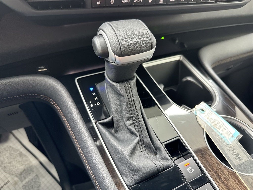 2025 Toyota Sienna Platinum