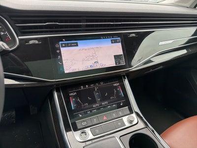 2024 Audi Q7 45 Premium Plus