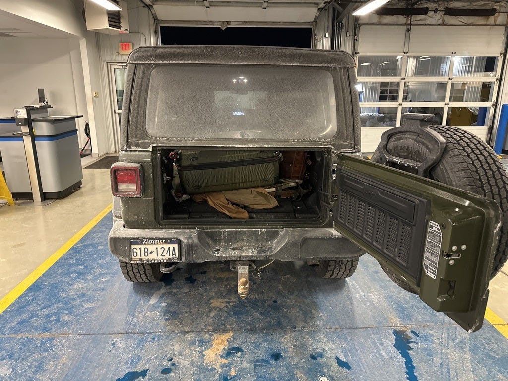 2022 Jeep Wrangler Unlimited Sport