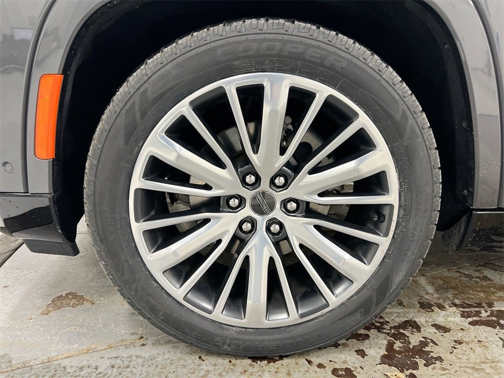 2024 Jeep Grand Wagoneer L Series III