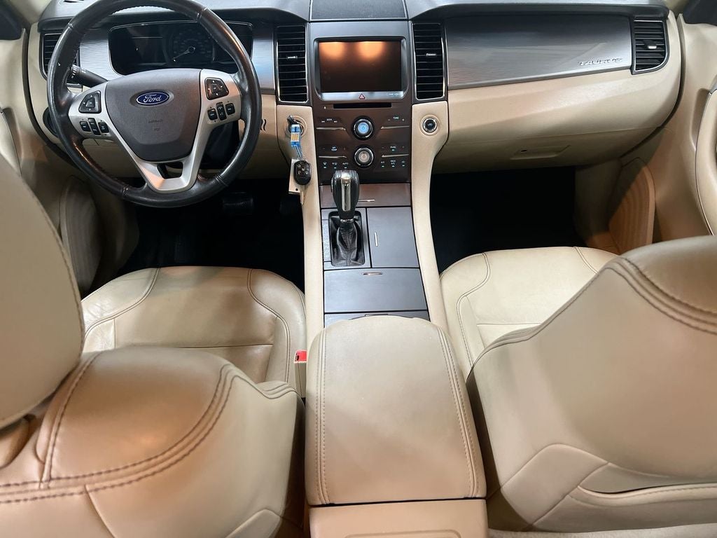 2013 Ford Taurus SEL