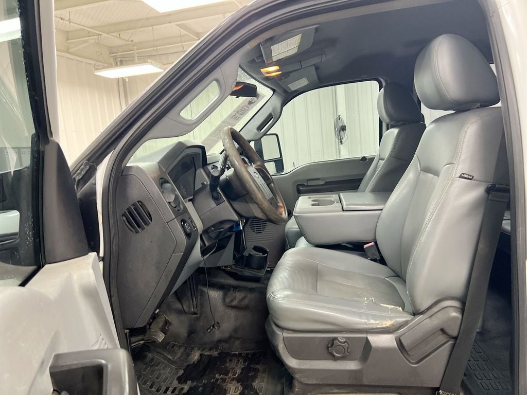 2014 Ford F-550SD XL