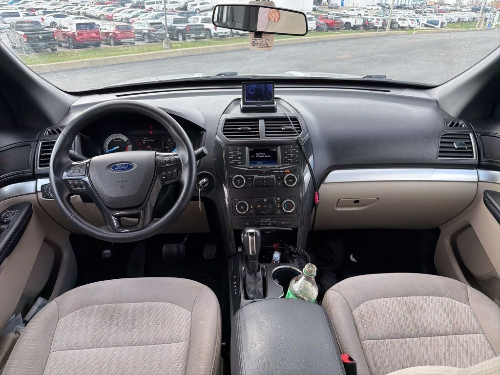 2018 Ford Explorer Base