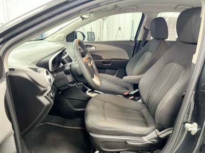 2020 Chevrolet Sonic LT