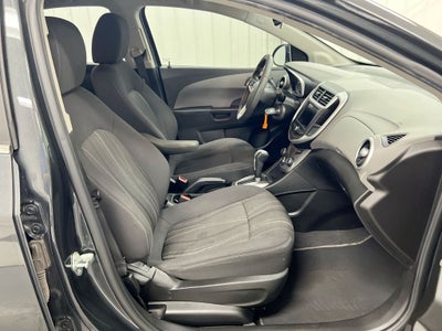 2020 Chevrolet Sonic LT