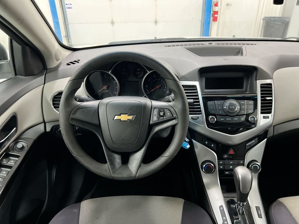 2014 Chevrolet Cruze LS
