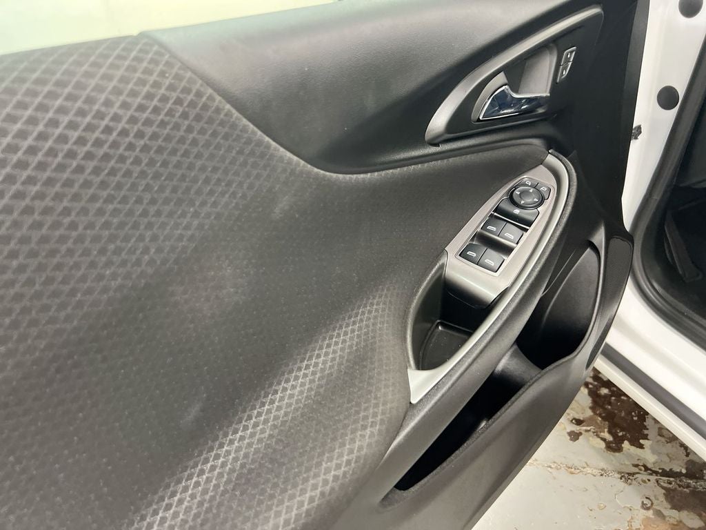 2023 Chevrolet Malibu LS