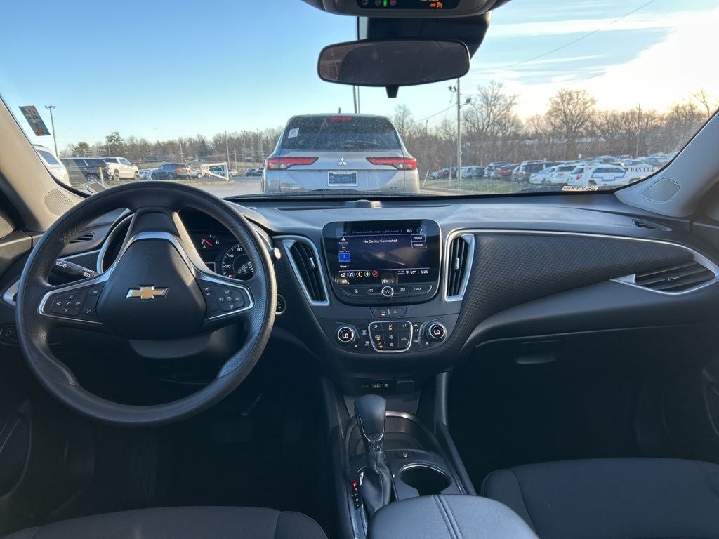 2025 Chevrolet Malibu LT