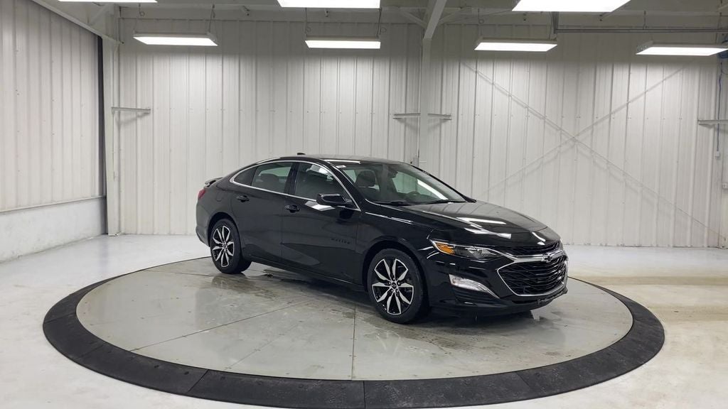 2021 Chevrolet Malibu RS