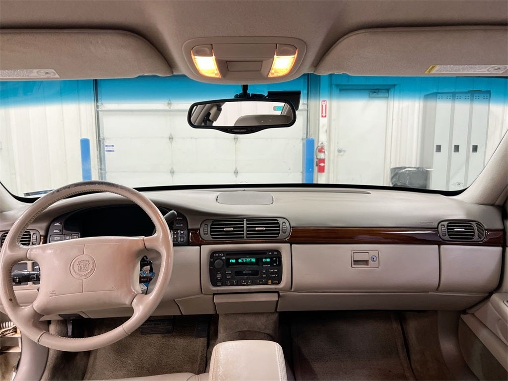 1999 Cadillac DeVille d'Elegance