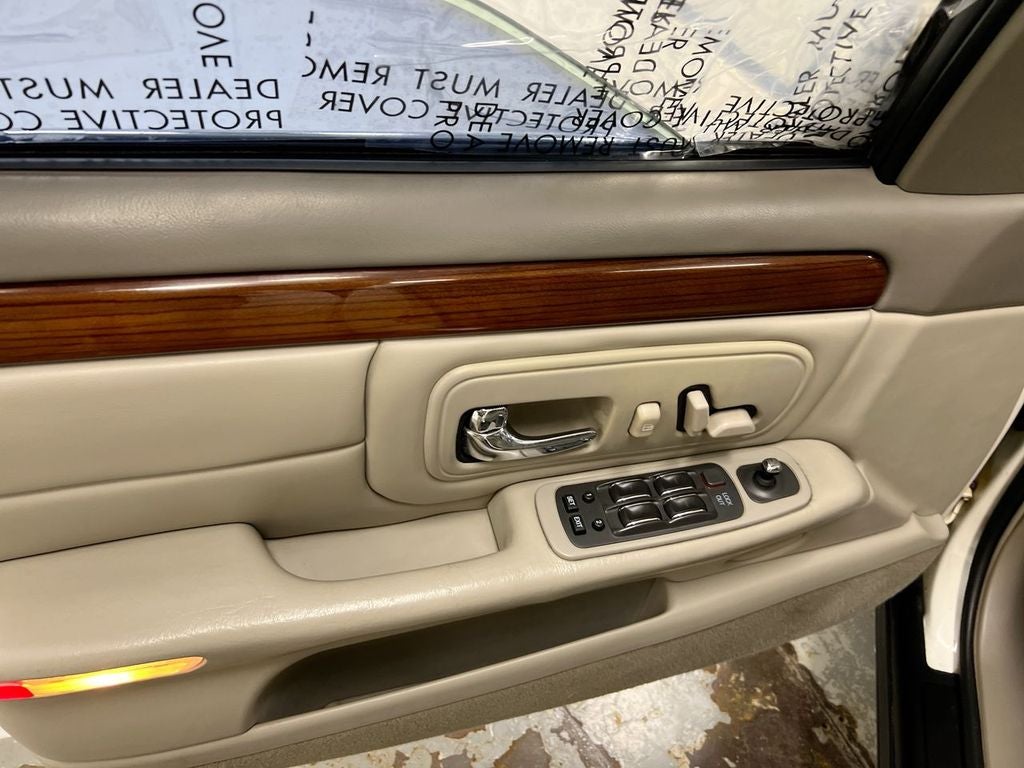 1999 Cadillac DeVille d'Elegance