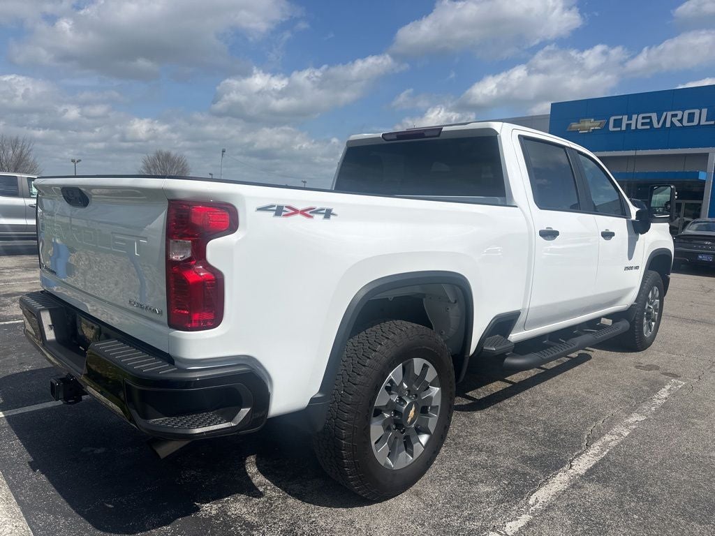 2022 Chevrolet Silverado 2500HD Custom