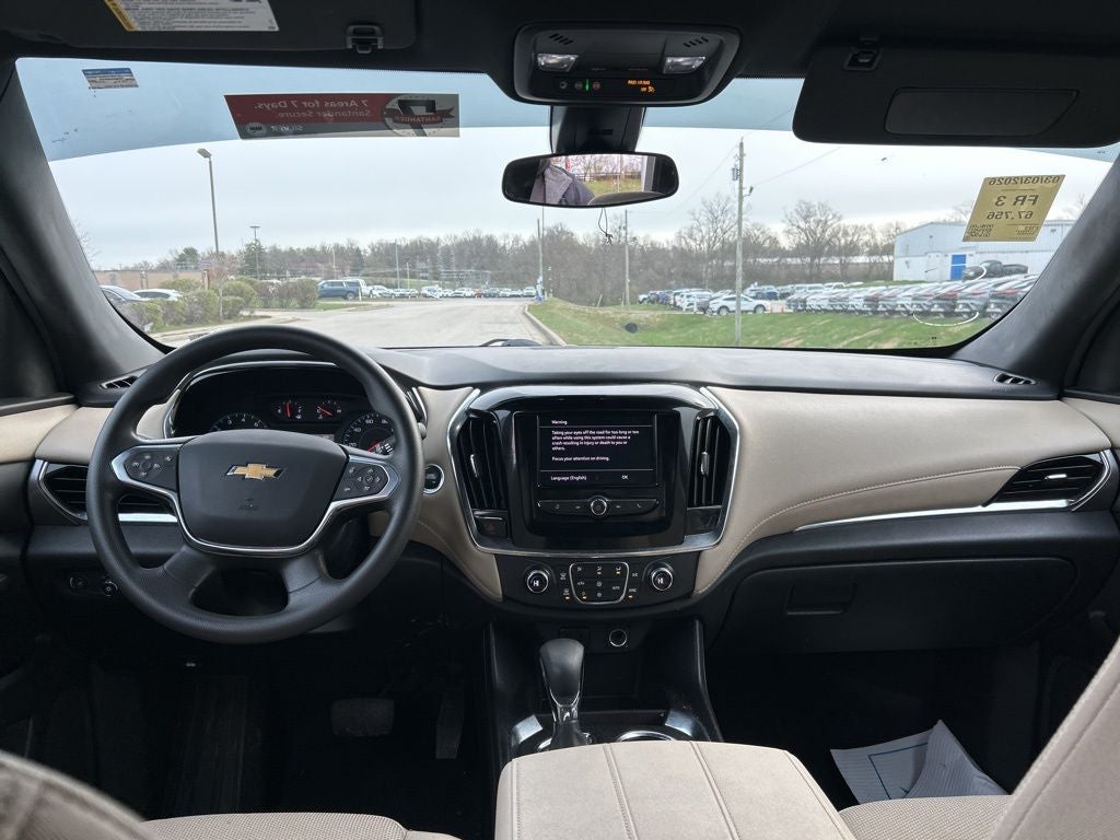 2023 Chevrolet Traverse LS