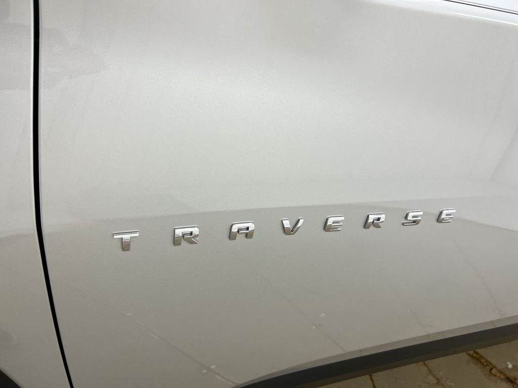 2021 Chevrolet Traverse LT