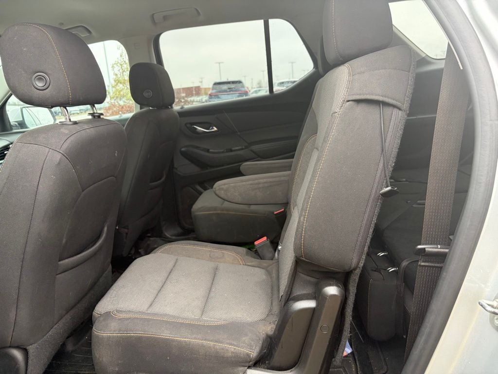 2021 Chevrolet Traverse LT