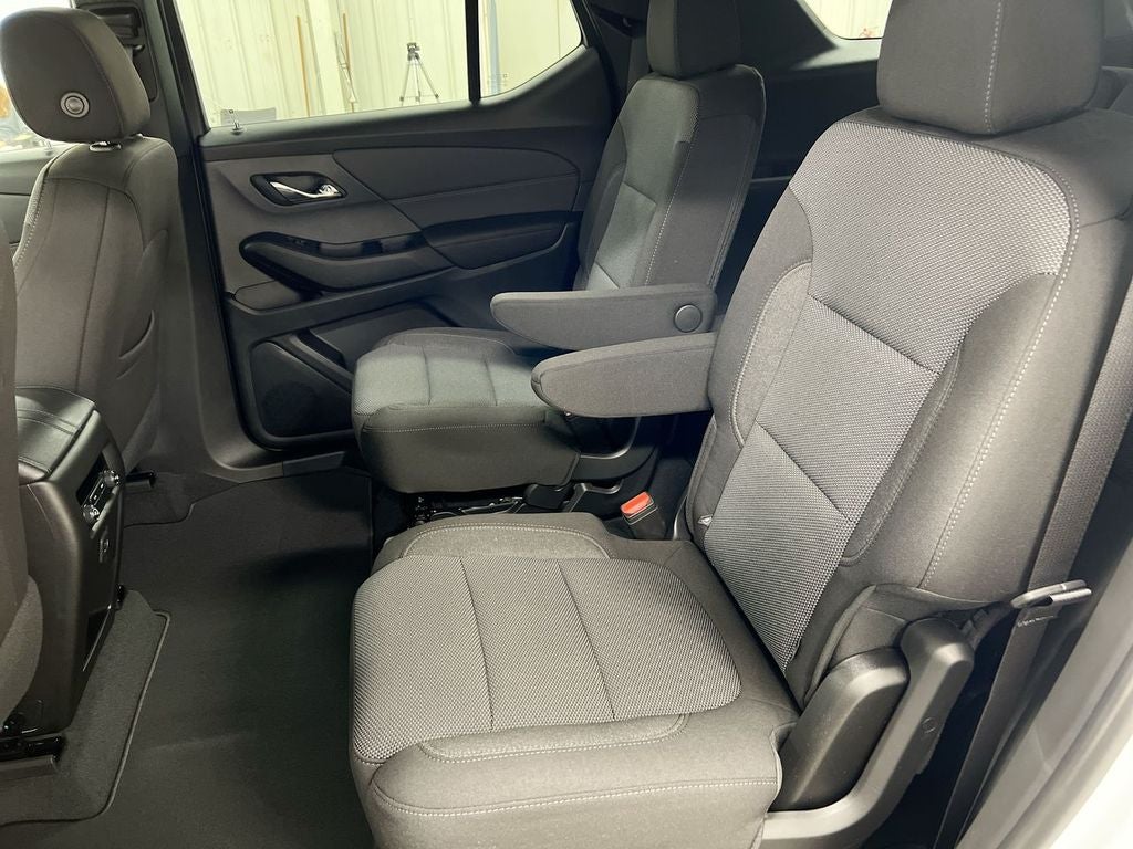 2023 Chevrolet Traverse LT
