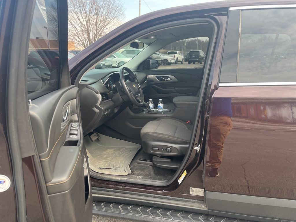 2020 Chevrolet Traverse LT