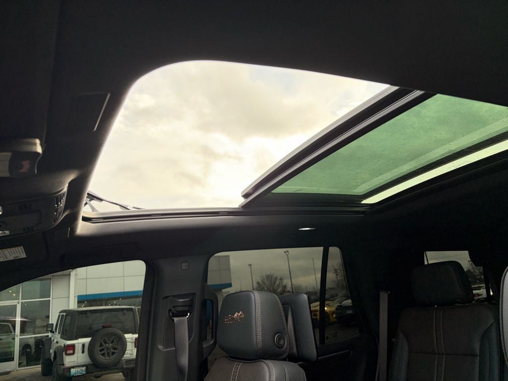 2025 Chevrolet Tahoe High Country