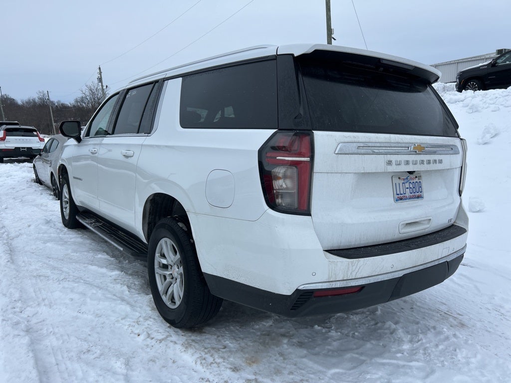 2024 Chevrolet Suburban LT