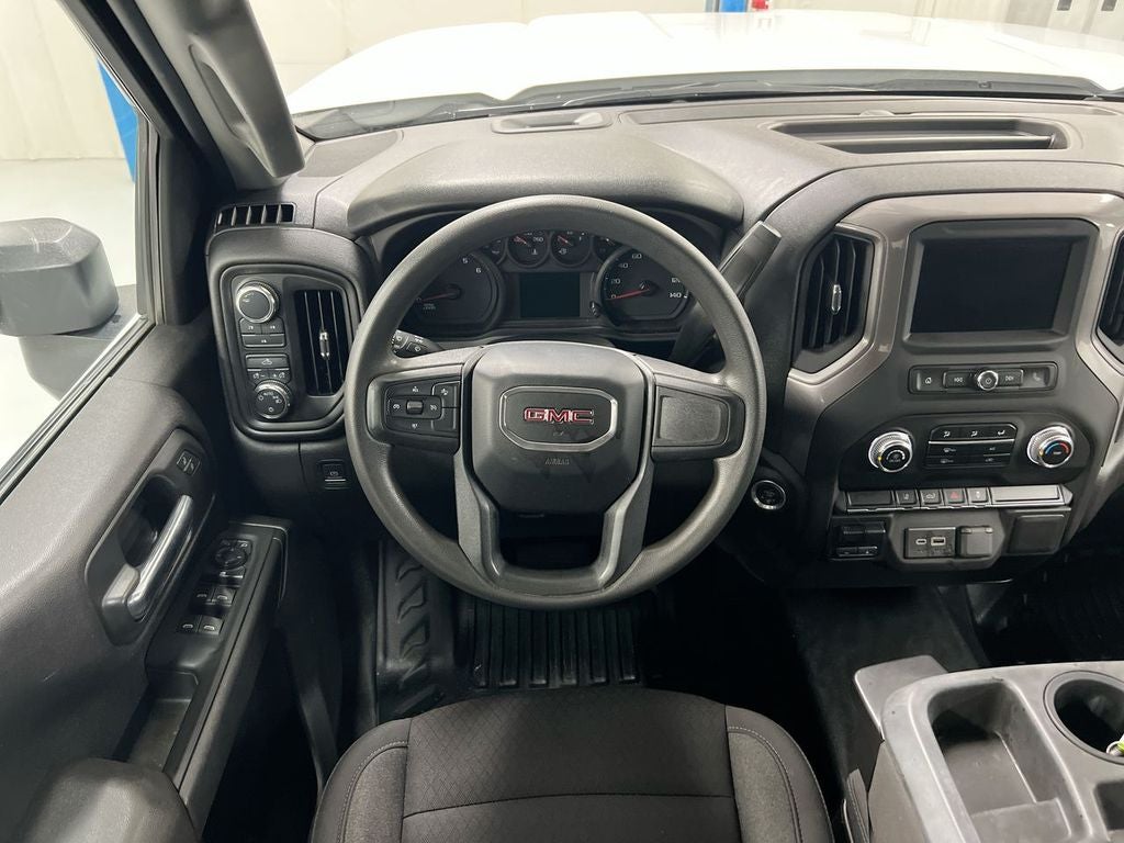 2024 GMC Sierra 2500HD Pro