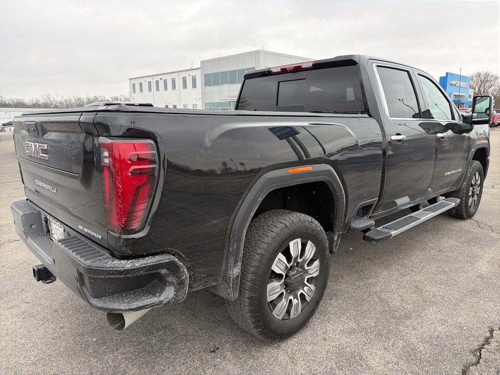 2025 GMC Sierra 2500HD Denali