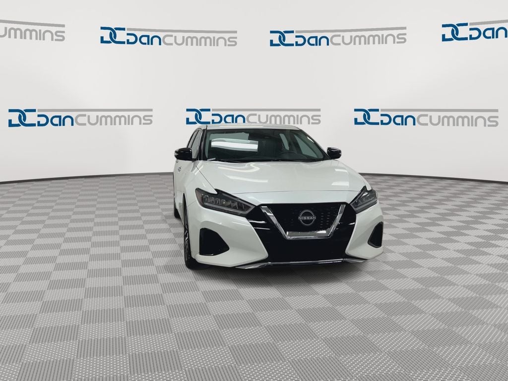 2023 Nissan Maxima SV