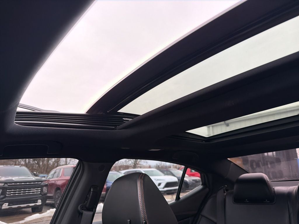 2021 Nissan Maxima SR