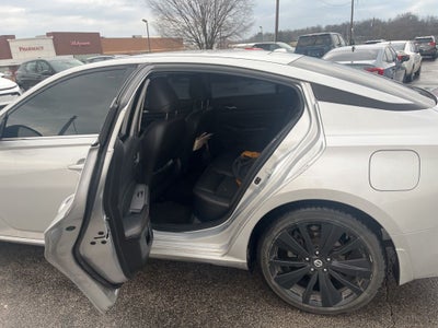 2019 Nissan Altima 2.5 SR