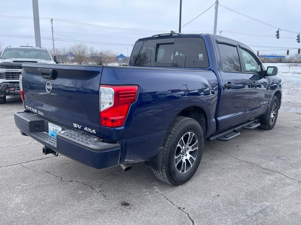 2024 Nissan Titan SV