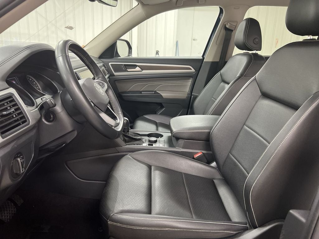 2021 Volkswagen Atlas 3.6L V6 SE w/Technology