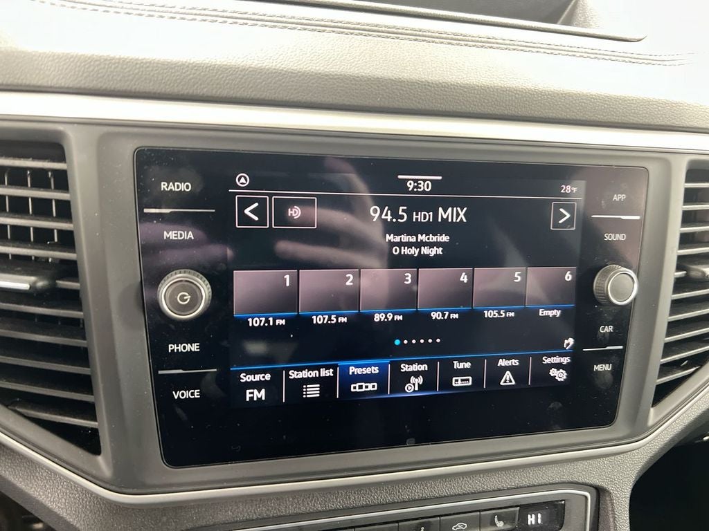 2021 Volkswagen Atlas Cross Sport 3.6L V6 SE w/Technology R-Line