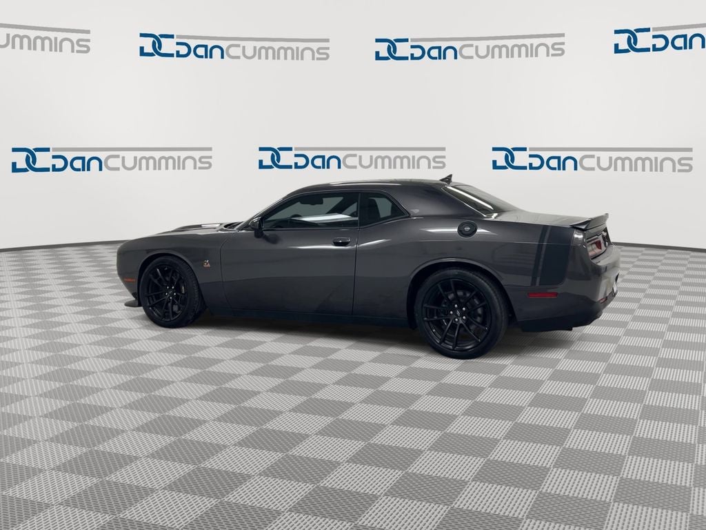 2022 Dodge Challenger R/T Scat Pack