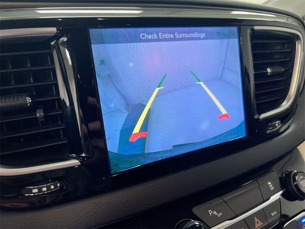 2017 Chrysler Pacifica Touring L Plus