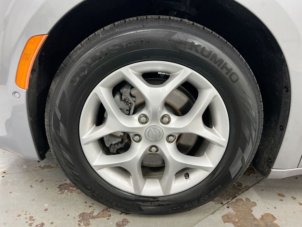 2020 Chrysler Pacifica Touring L Plus