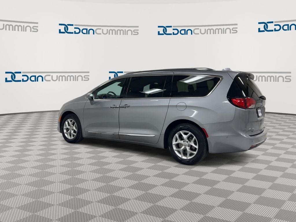 2020 Chrysler Pacifica Touring L Plus