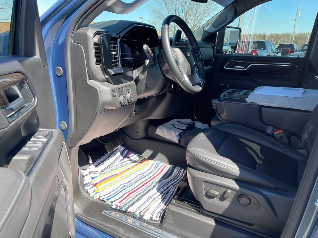 2025 Chevrolet Silverado 2500HD LT