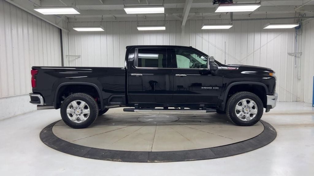 2022 Chevrolet Silverado 3500HD LTZ
