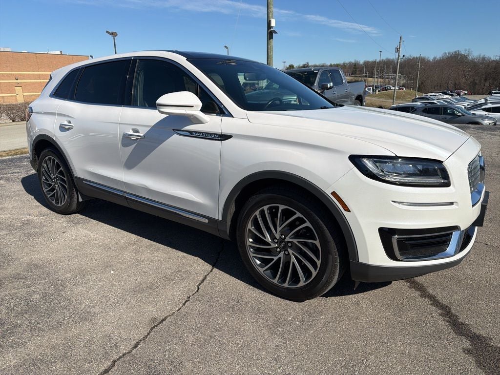 2019 Lincoln Nautilus Reserve