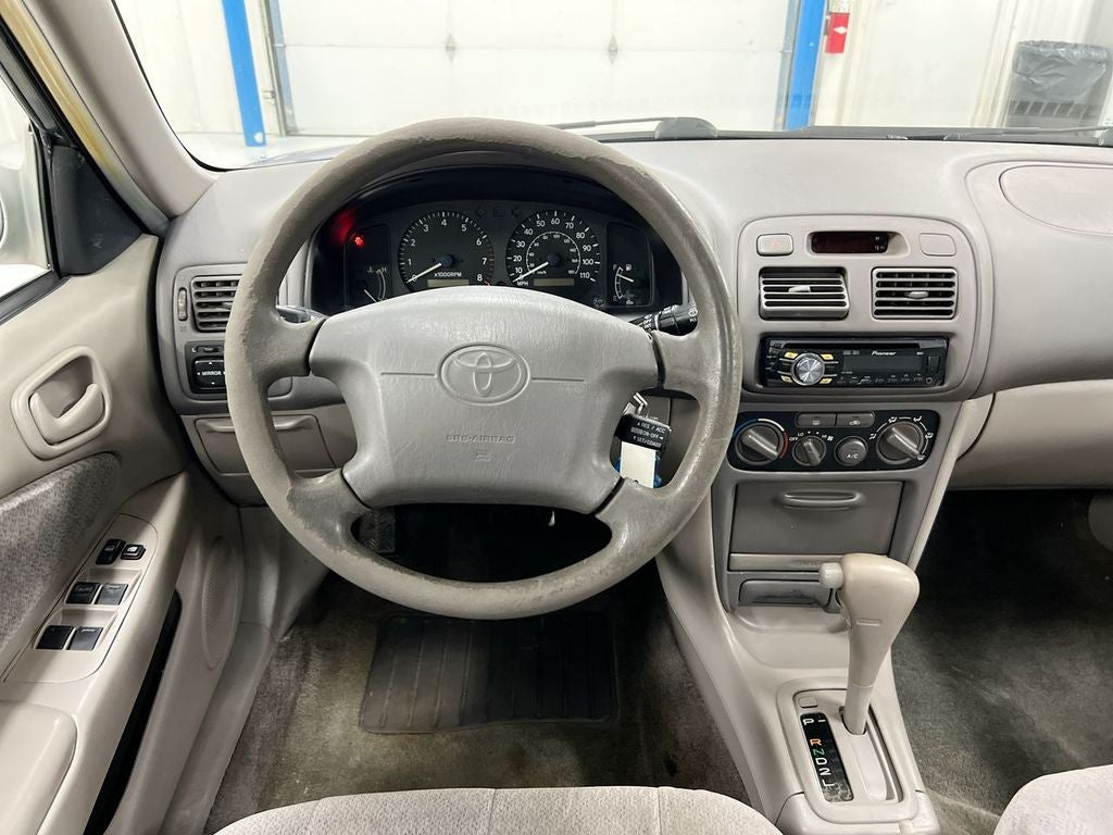 2002 Toyota Corolla LE