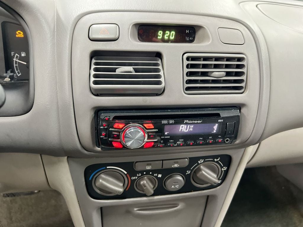 2002 Toyota Corolla LE